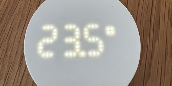 Bild på IKEA TIMMERFLOTTE som visar temperatur